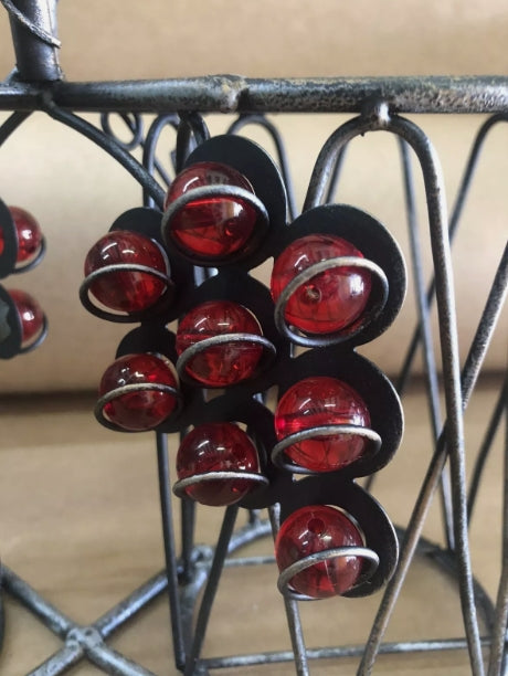 Vintage Wired Metal Grapewine Double Wine Bottle Holder Carrier Handle